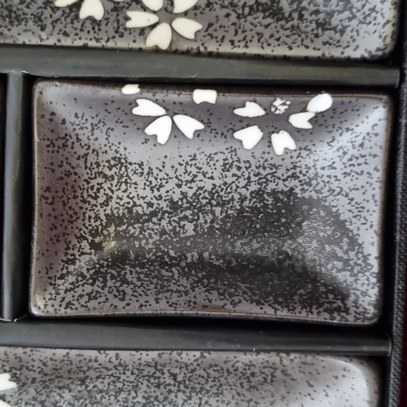 Japanese ceramic sushi set - Picture 4 of 7